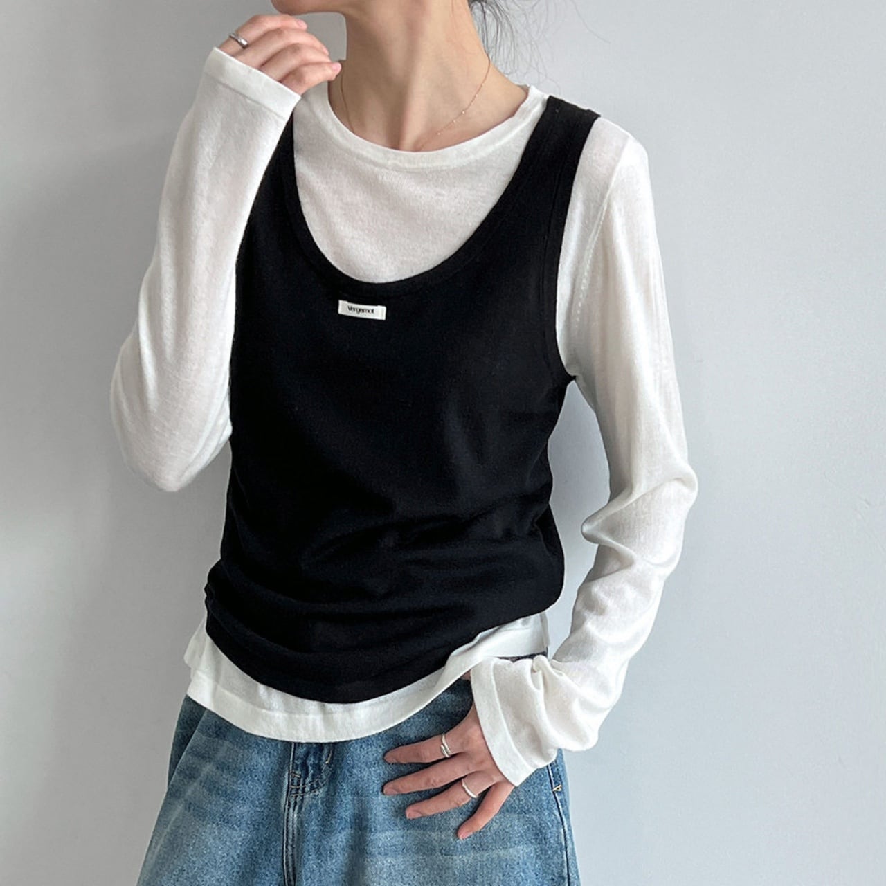 レイヤードUネックニットタンクトップ&セミシアートップス A02326