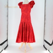 フラダンス 衣装 ワンピース ドレス レッド系 ワンカラー フリル ハイビスカス柄 スクエアネック かわいい 鮮やか 華やか 明るい 情熱的 印象的 ハワイアン アロハ ハワイアンプリント フラ ダンス レッスン 練習 赤色 フリル袖