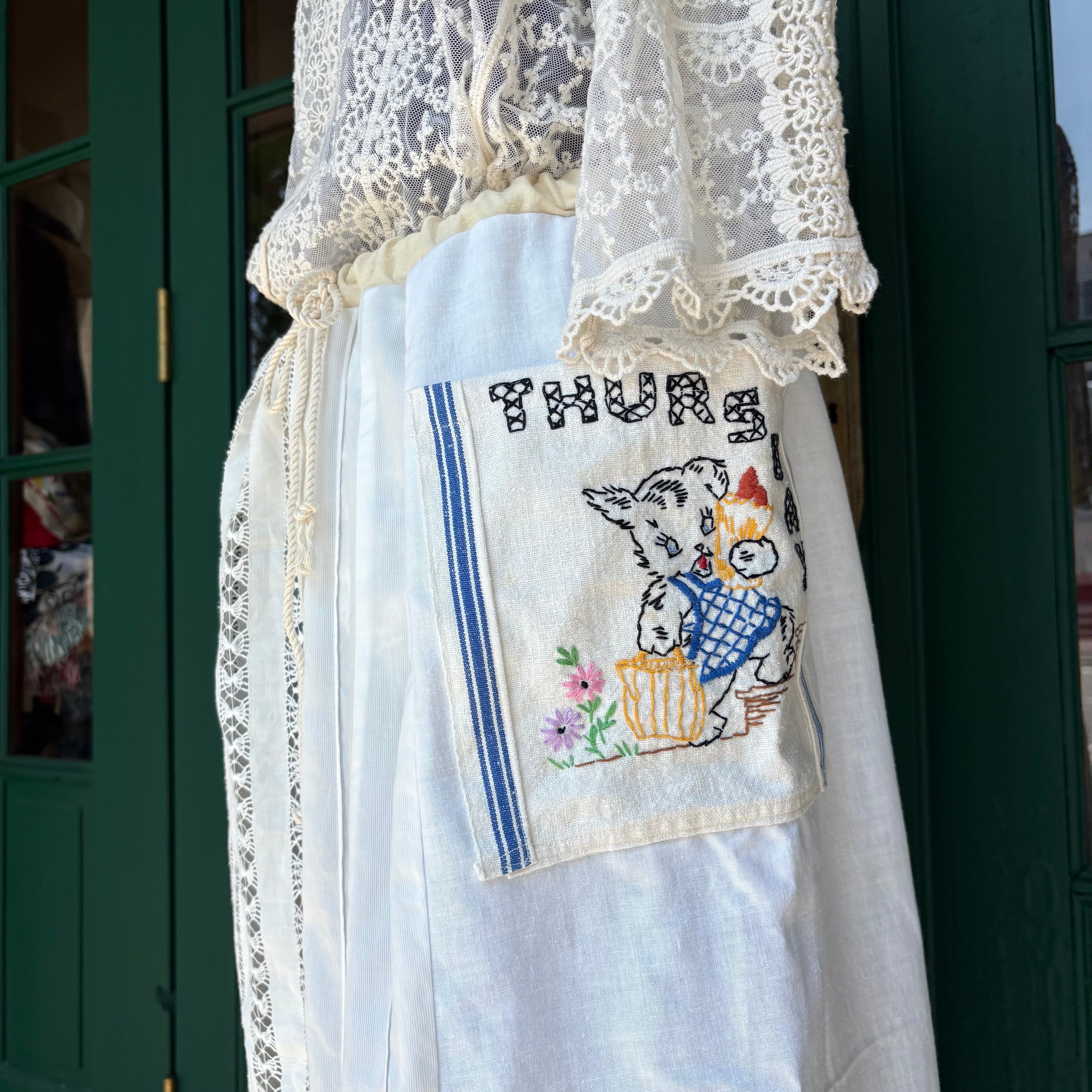 Antique Eyelet Lace Skirt (Shopping Pup)