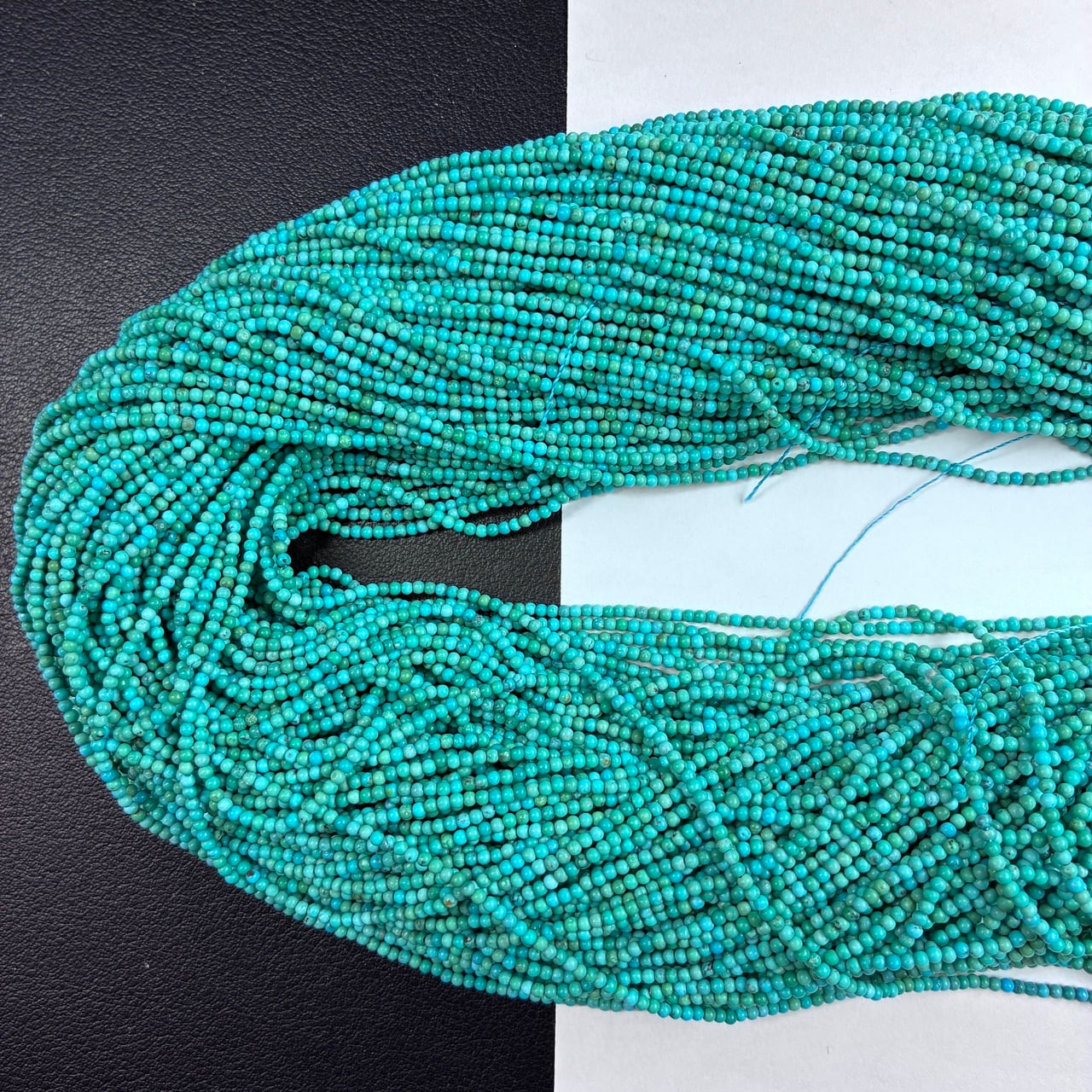 ターコイズ ラウンド スムース 青 1.9㎜ 超高品質 初公開 | K0058