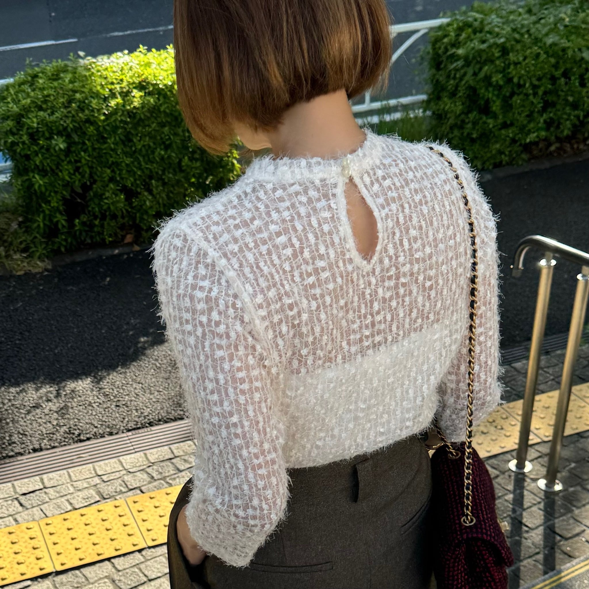 チュールシアートップス Emill ホワイト | Cygne