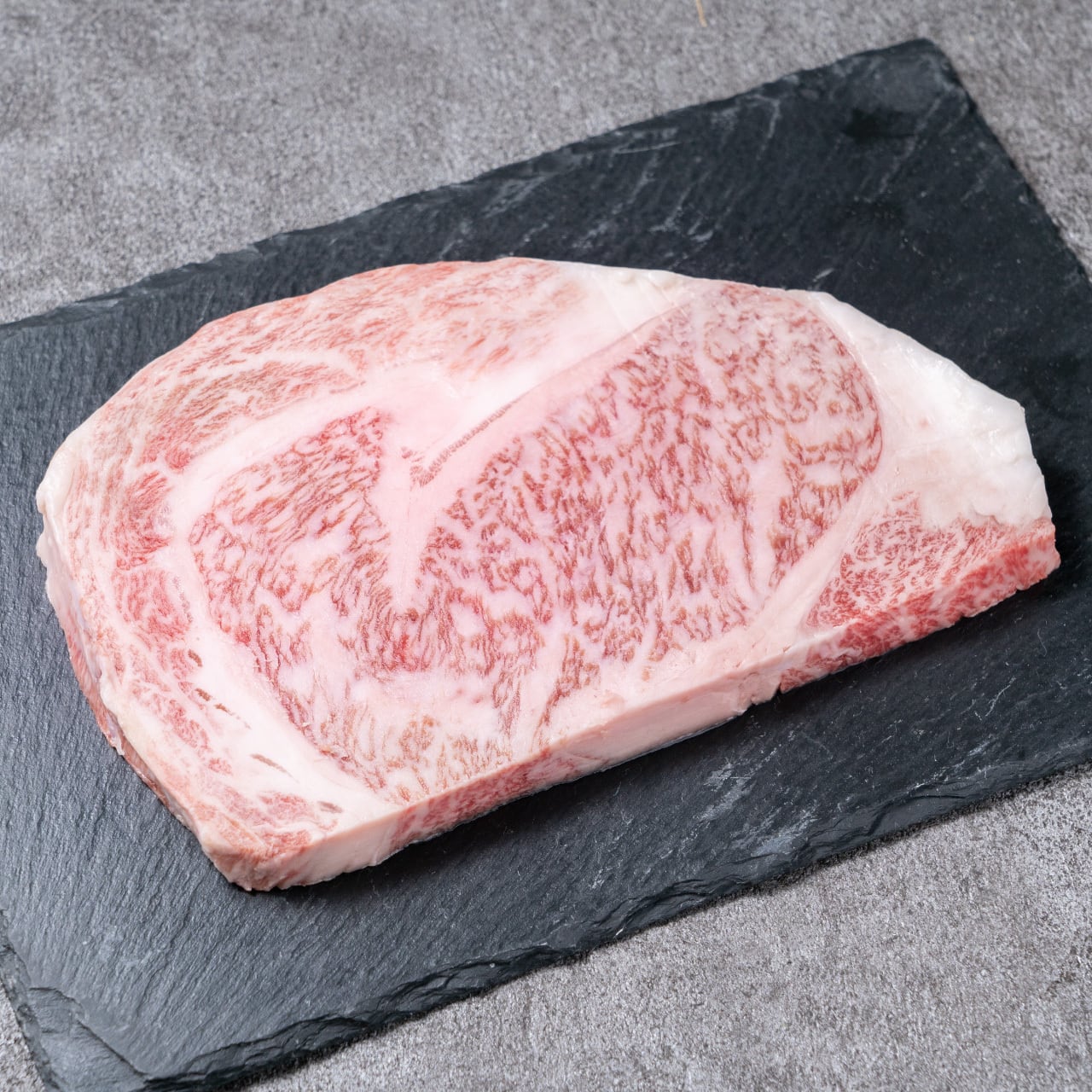 山形牛 山形牛牛刺し | 肉刺卸 せんど