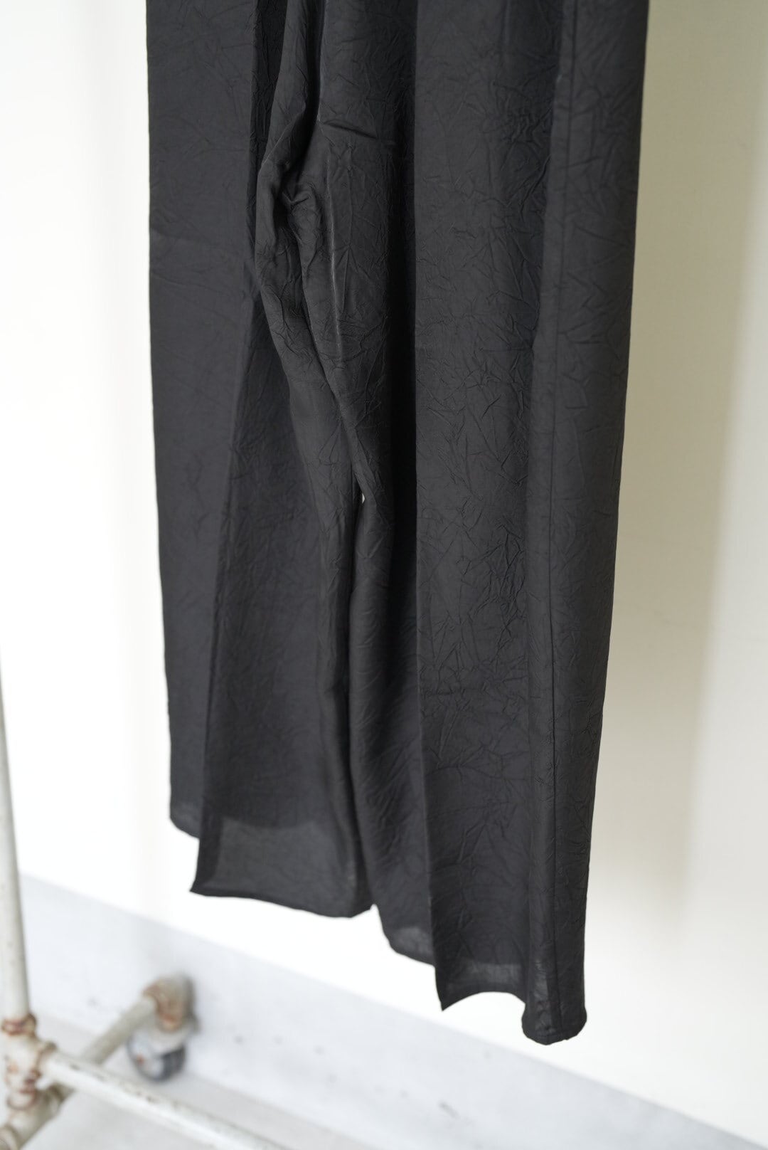 Cristaseya OVERSIZED PYJAMA PANTS BLACK | TOMMY'S KURAMAE