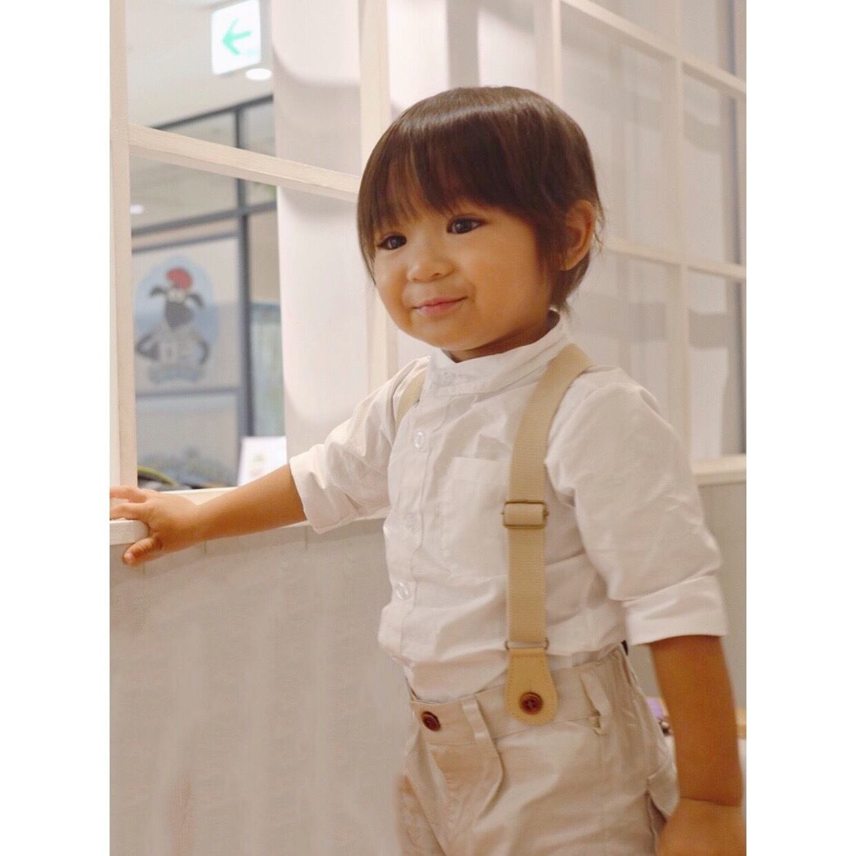 新品⭐️ベビー キッズ80 ノーカラー シャツ サスペンダーパンツセット 黒 白