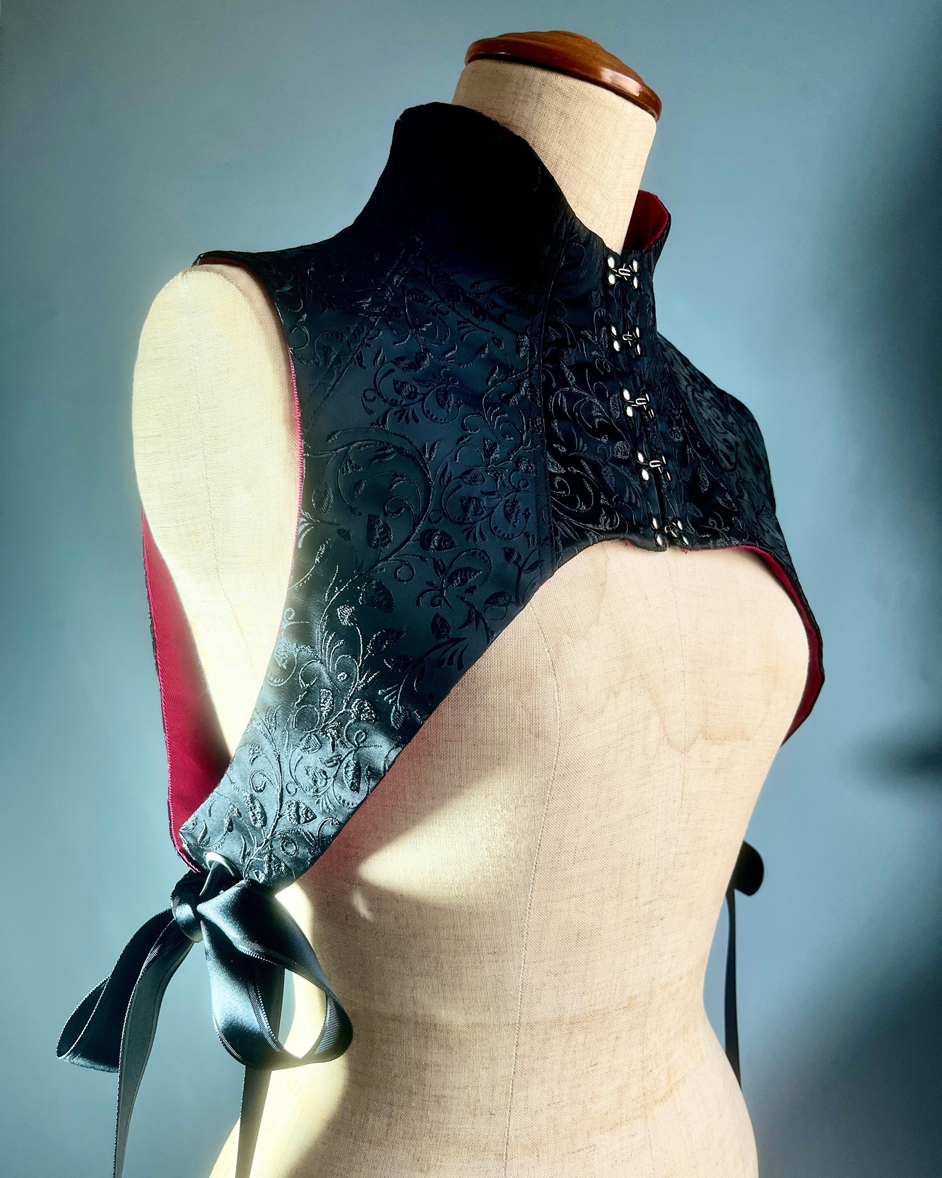 ネックコルセット ジャカードサテン 黒 Neck Corset – Black Jacquard