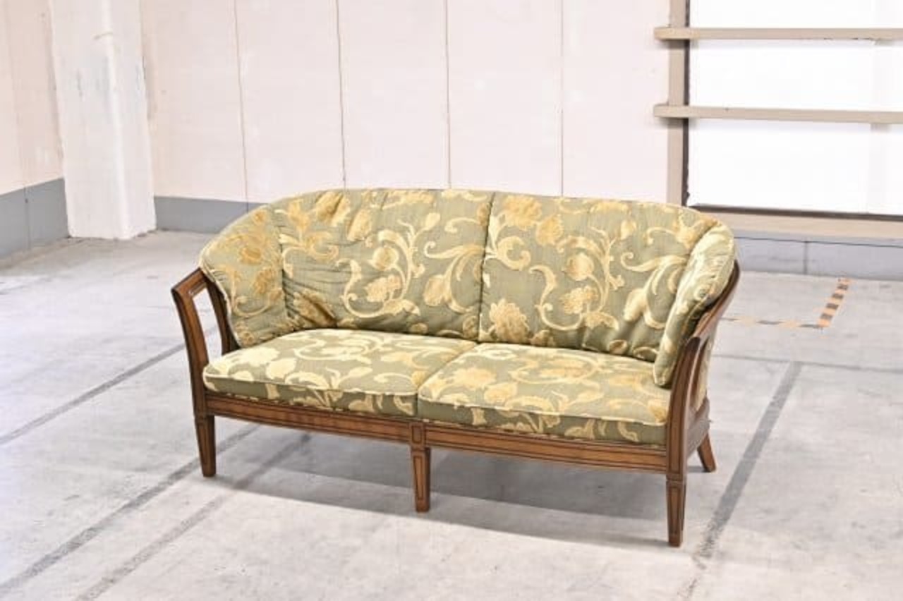 マルニ 地中海ロイヤル 44万「シャルル」2人掛けソファ ファブリック 布 2P ラブソファ クラシック 木工 アンティーク調 maruni【中古家具/中古インテリア/USED家具ユーズド家具/リサイクル】