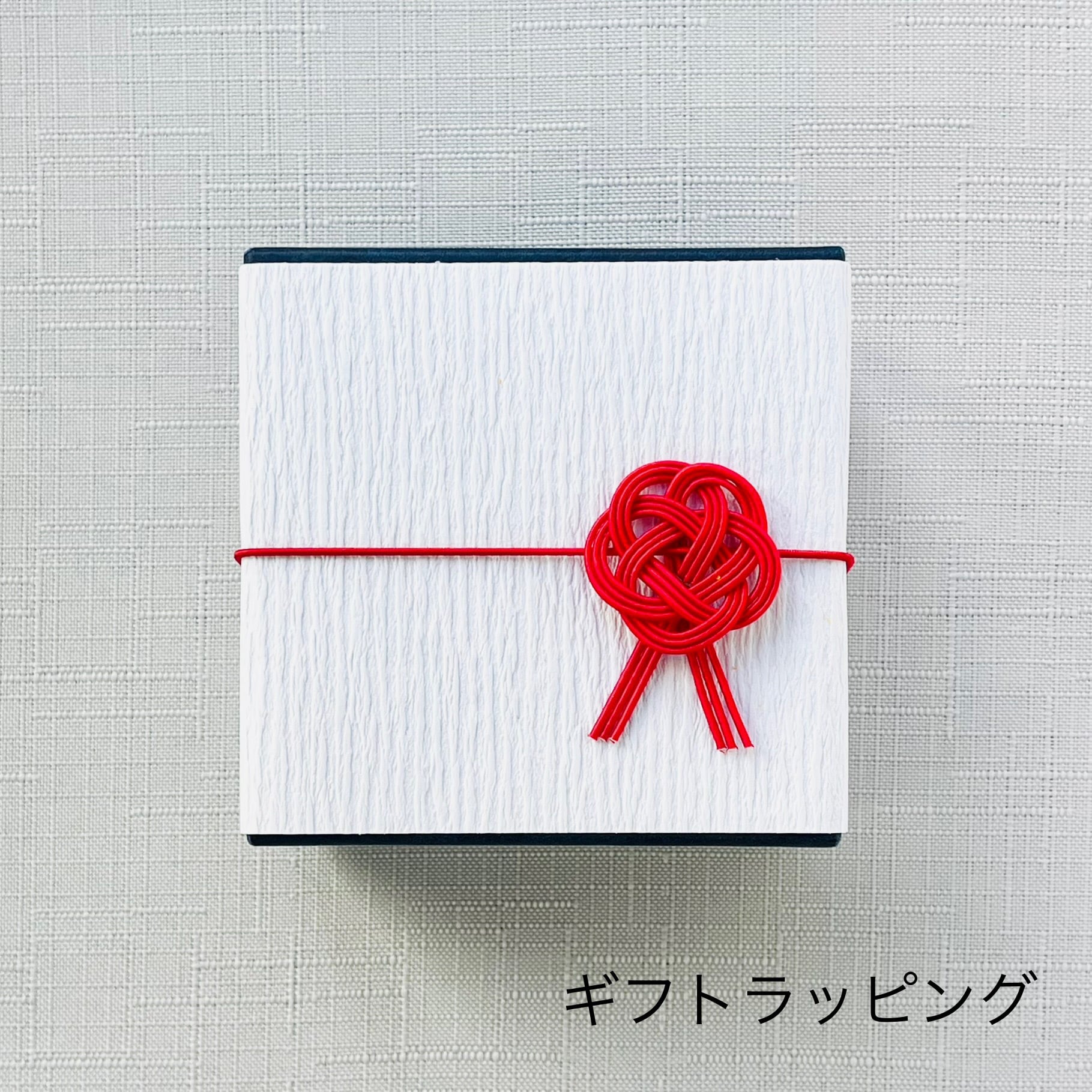 輪島塗】蒔絵 ぐい呑み「竜田川」（溜塗） | FEEL J Style