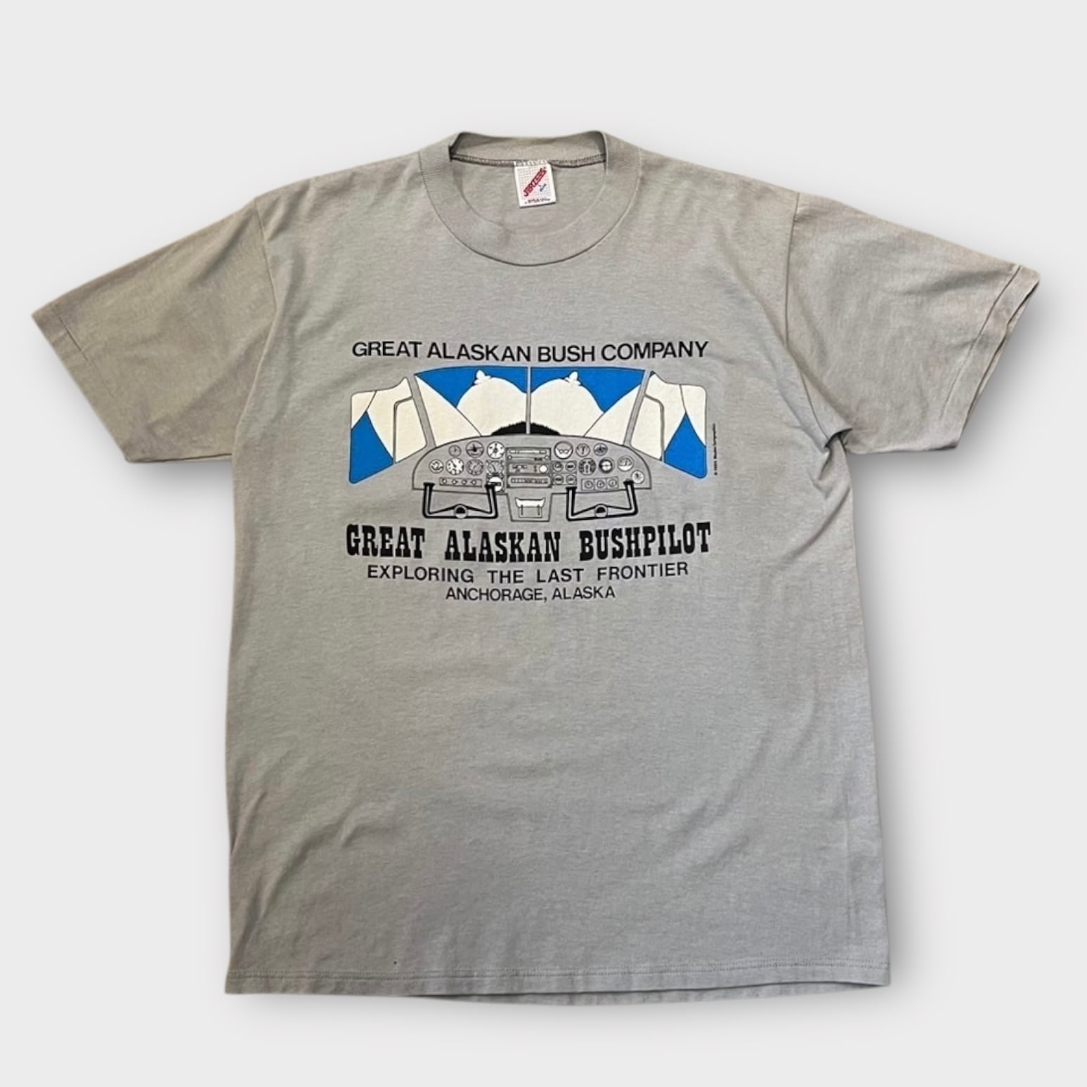 JERZEES》90'S GREAT ALASKAN BUSHPILOT T-Shirt” | KILOS