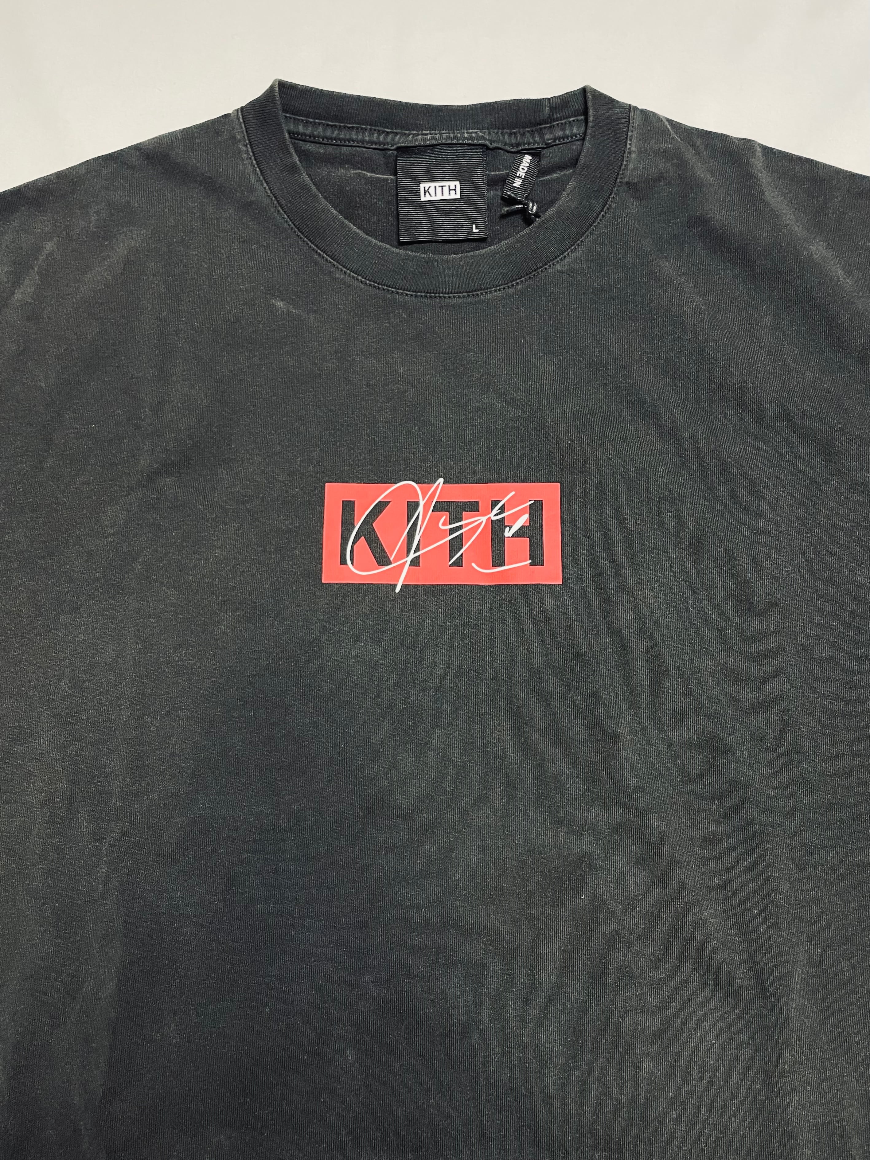 Kith × Rw × Aaliyah Box Logo Vintage Tee | M＆M Select shop