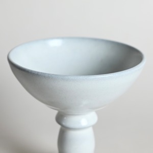 rpm /  高杯(たかつき)  腕なり 白妙〈陶器 / 食器 / お皿 / コンポート / インテリア / ディスプレイ 〉