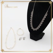 【ベリーダンス衣装 小物 まとめ売り】4点 セット ネックレス イヤリング ブレスレット アクセサリー 民族舞踊 飾り 輝き