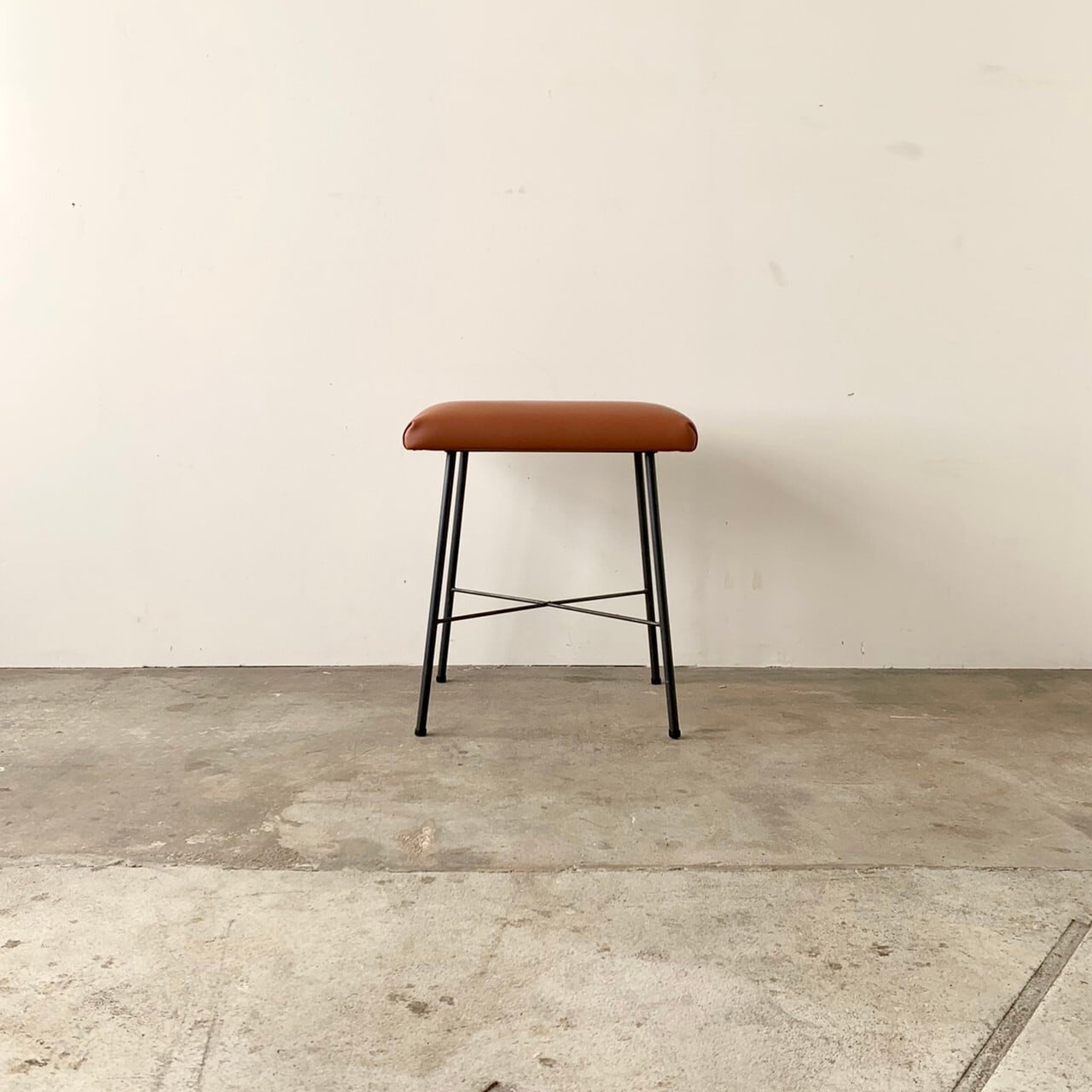 STスツール／クッション［角］　0382