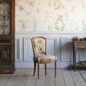 チェア/アンティーク/ディスプレイ/花柄/ファブリック/空間装飾/撮影アイテム/イス/椅子