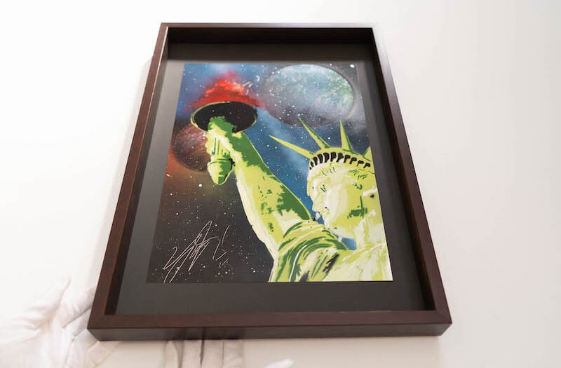 The Statue of Liberty / 宇宙、自由の女神をテーマにしたスプレー