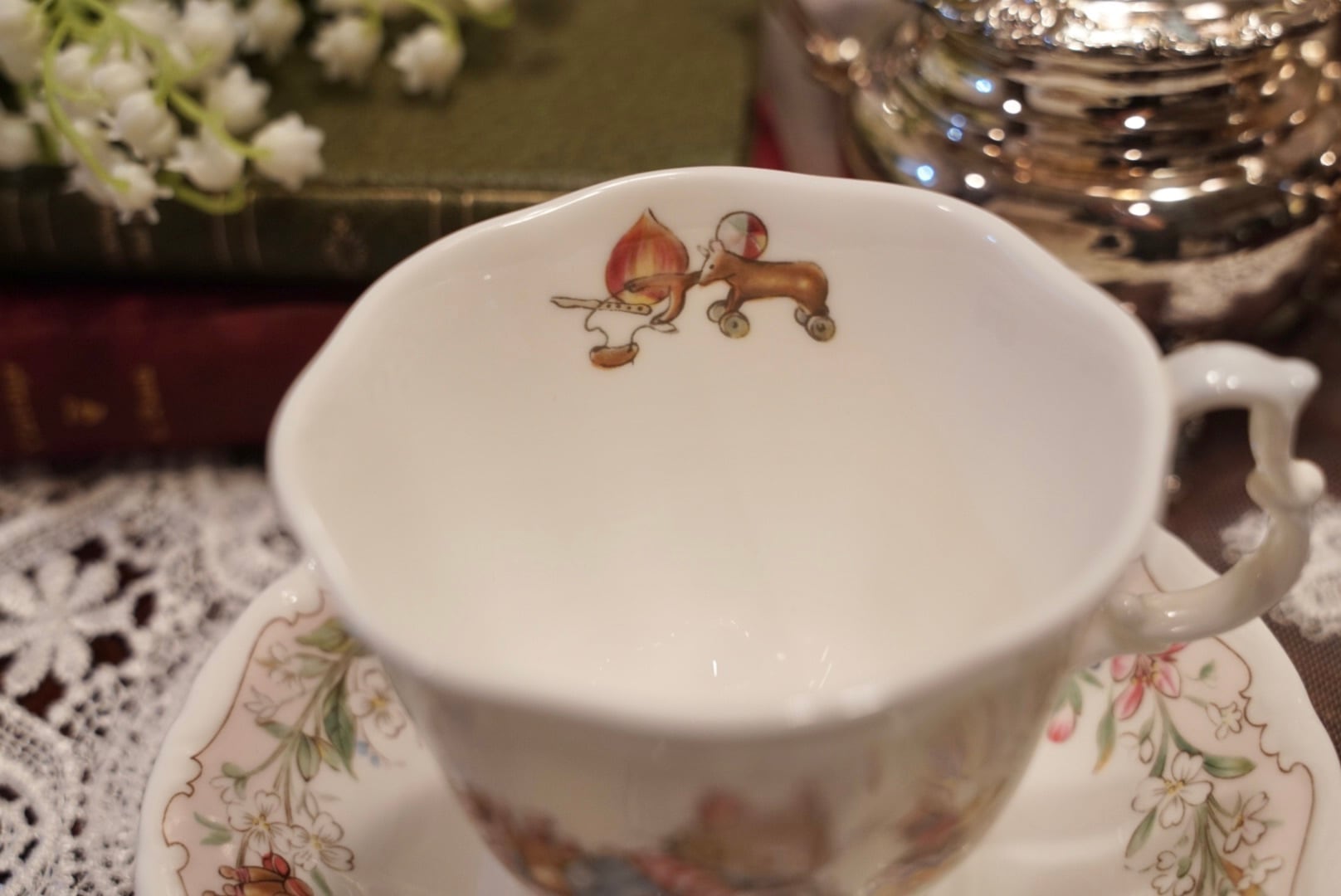 Royal Doulton】ロイヤルドルトン Brambly Hedge ブランブリーヘッジ