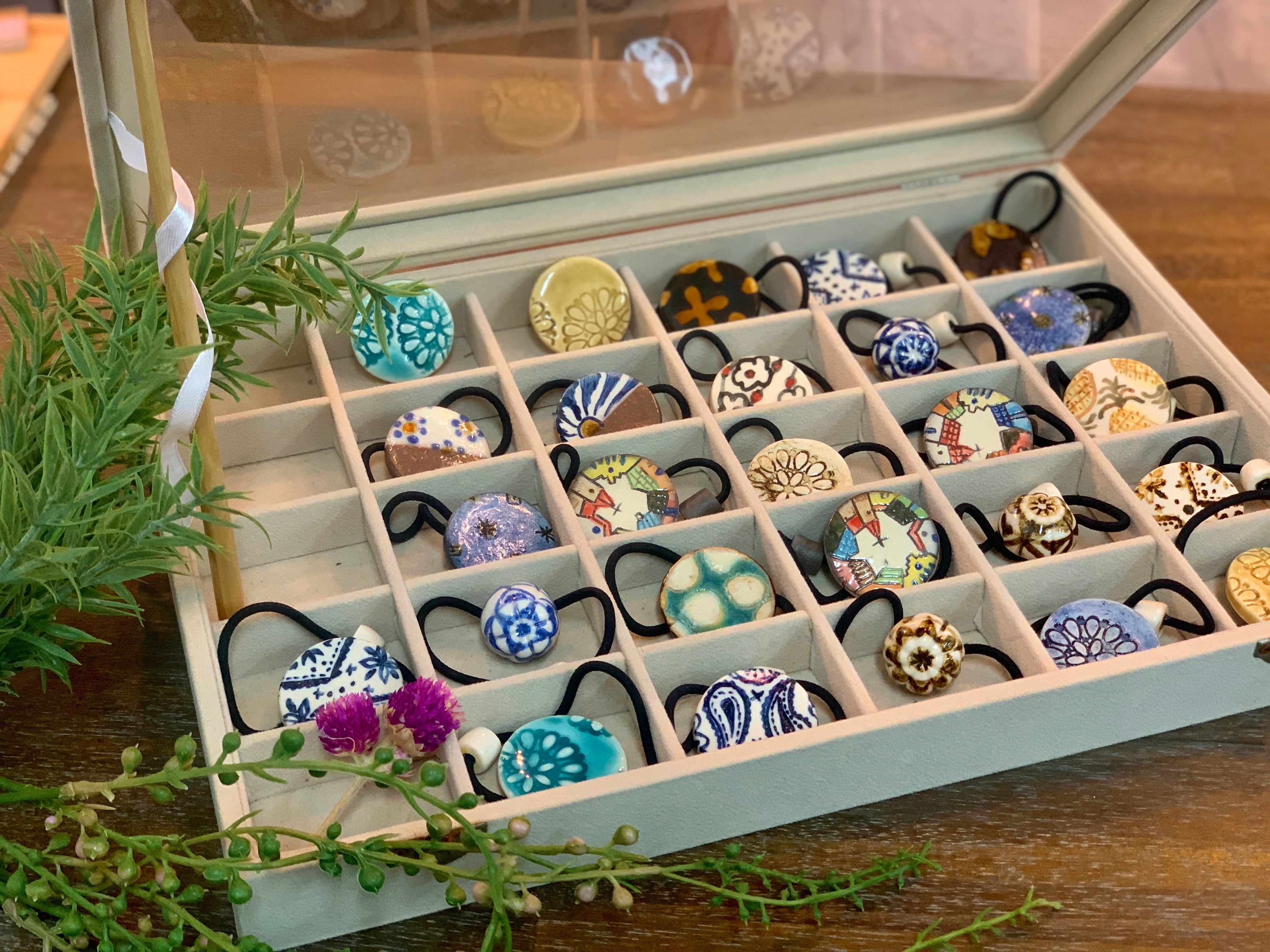 takayo katayama ヘアゴム 3個セット つまみ細工ヘアゴム ライラック – 伊勢とこわかやオンラインショップ