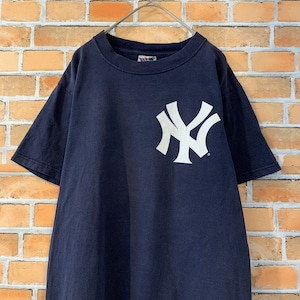 【MLB】 ニューヨーク ヤンキース ロゴ Tシャツ アメリカ古着 NY