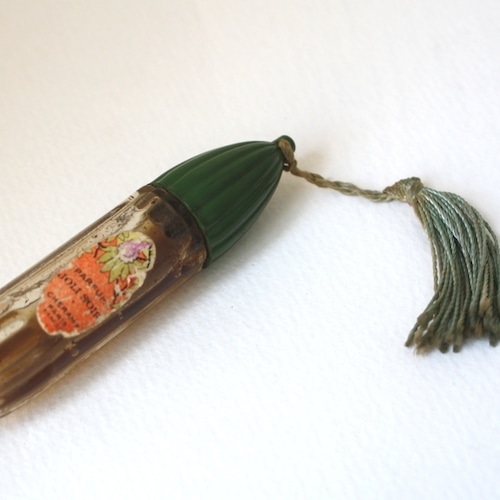 Antique perfume bottle・with tassel  / aa0010