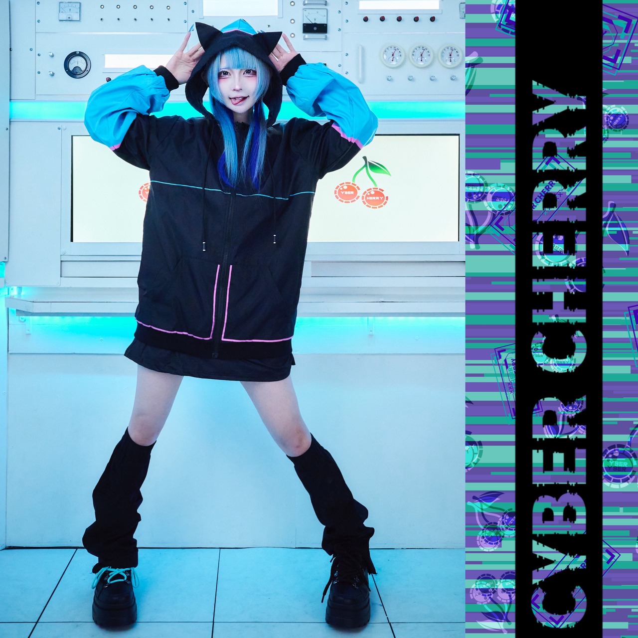 猫耳付き 配色CYBER WINDBREAKER
