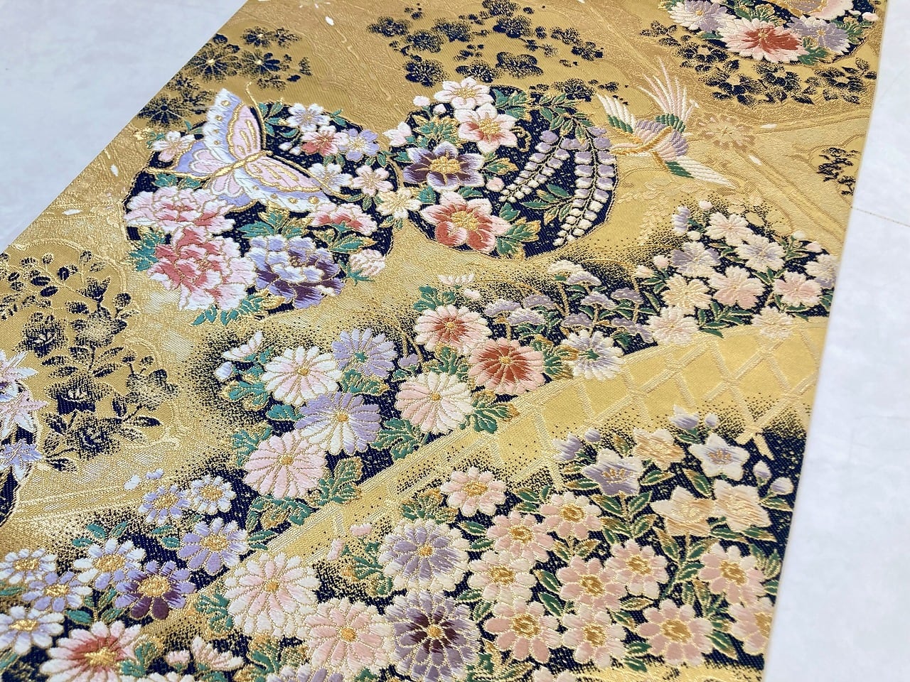 秀英四季花文 唐織り 丸紋 袋帯 正絹 金糸 ゴールド 紺 ピンク 705