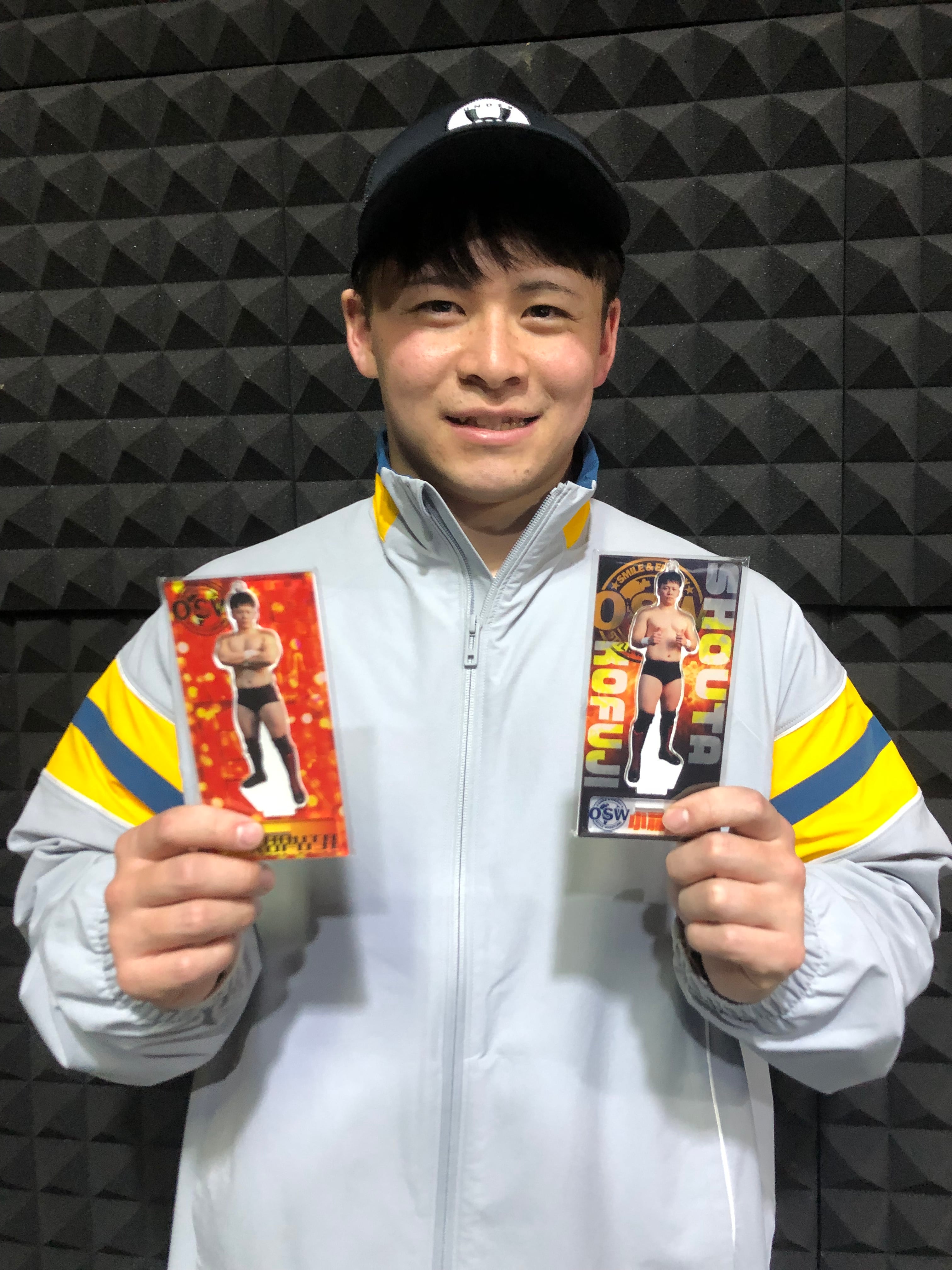NEW 小藤将太 アクリルスタンド 黒髪ver. | OSW OFFICIAL SHOP