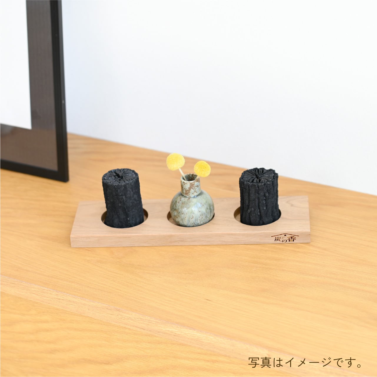オキ　マコト　炭化花瓶 FlowerVaseCeramic_L_OcherYello