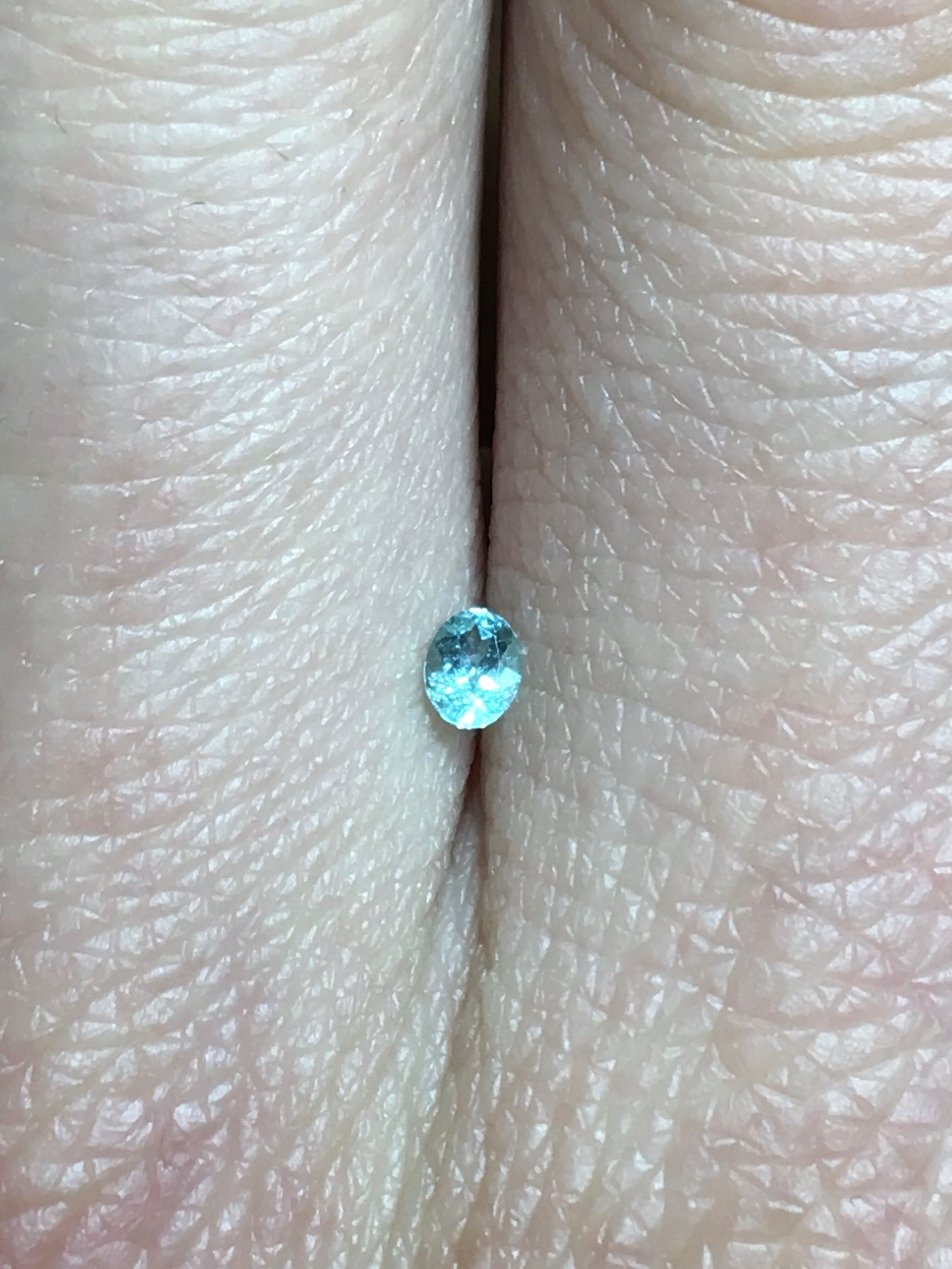 脳裏に焼き付く”ネオンブルー” 0. 09ct 天然 パライバトルマリン | Frederick’s Gems&Jewelry powered by  BASE