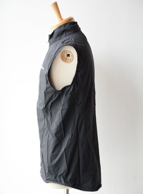 MONTANE(モンテイン)F/Lトレイルベスト(GMFETVE)ブラック(10)