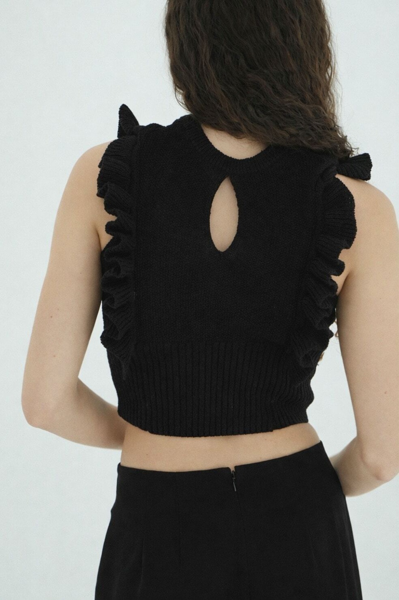 CLANE FRILL SLEEVE KNIT TOPS