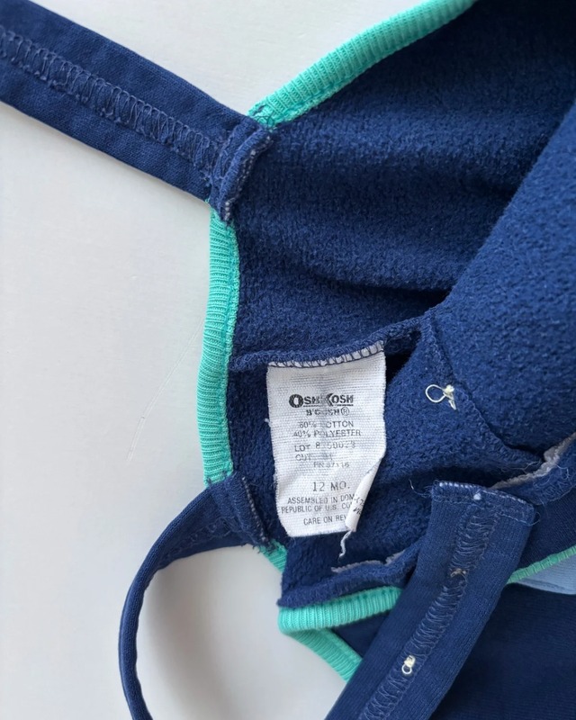 【12m・vintage】OshKoshネイビーオーバーオール