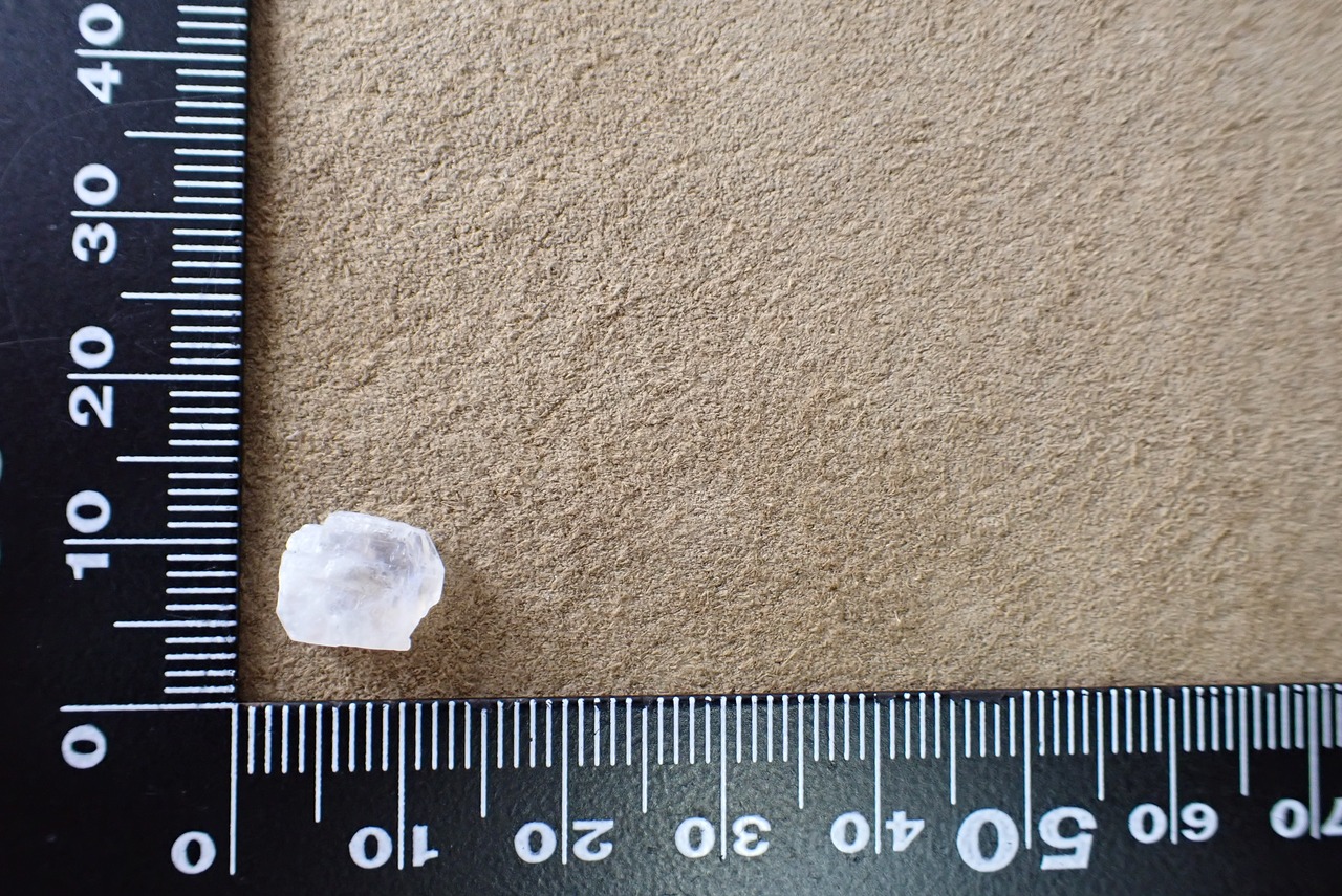 【原石セット】ムーンストーン　2.81ct/3.38ct　[D6-238]