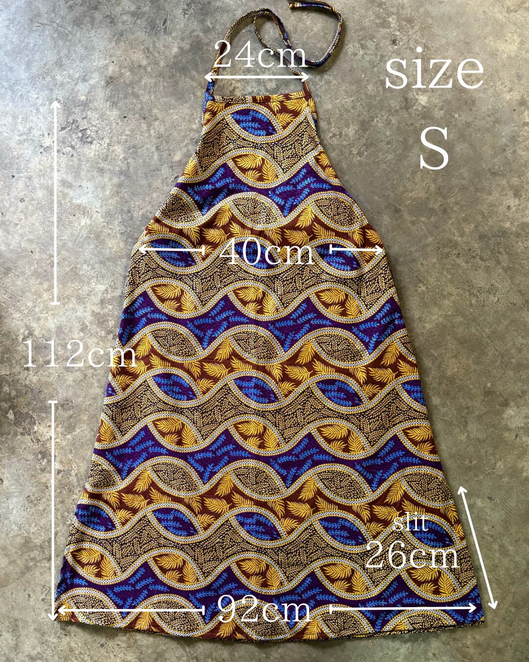 Aラインワンピース・Simple Green | tenowa