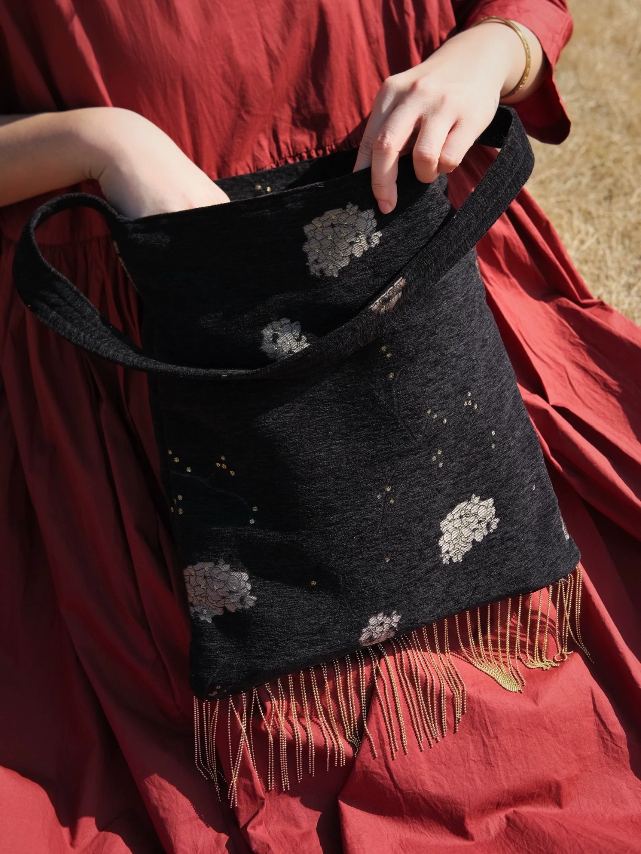Fleuri Jacquard Fringe Bag F0814