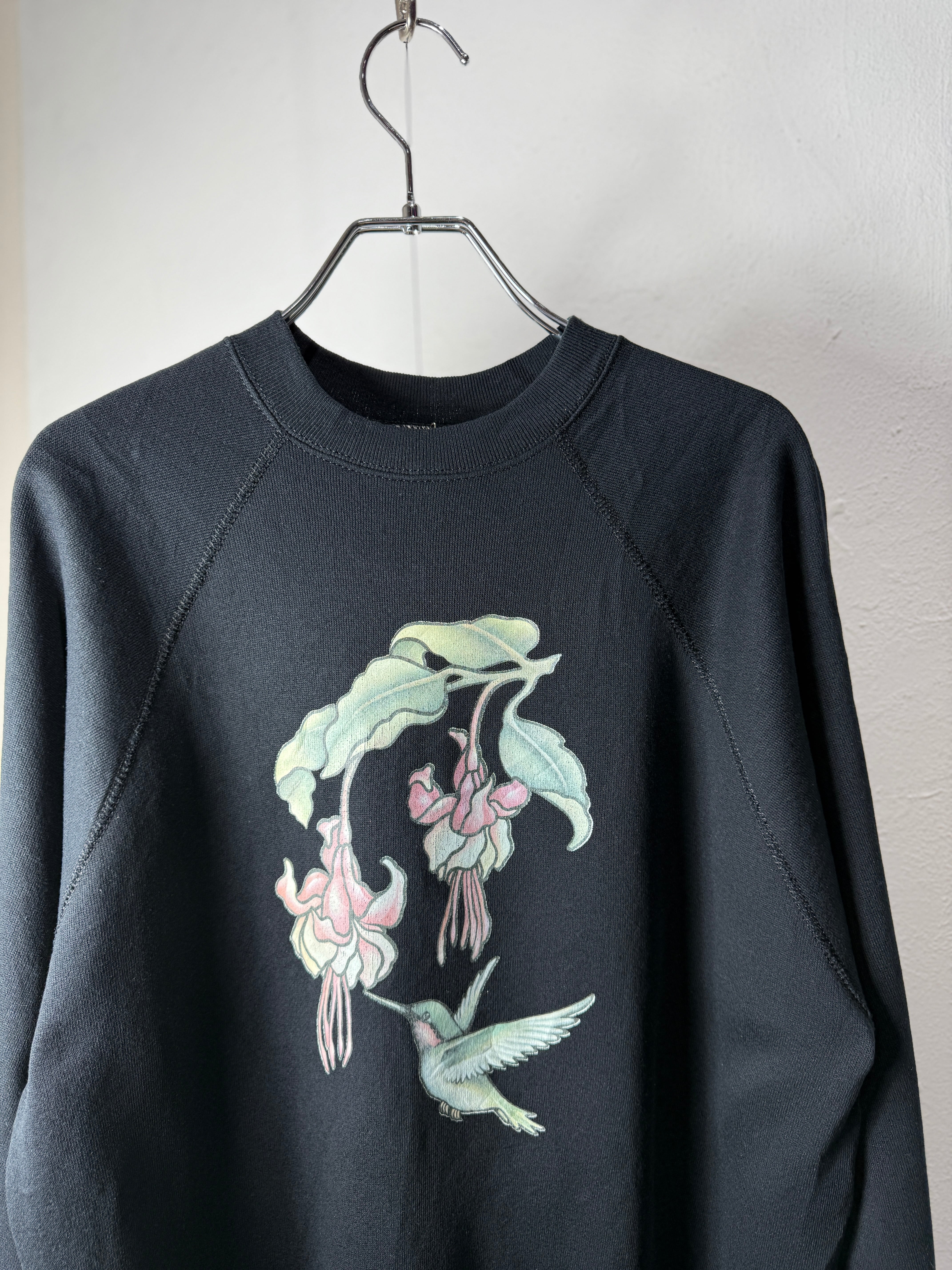80’s USA made “Fuchsia x Hummingbird” sweat shirt