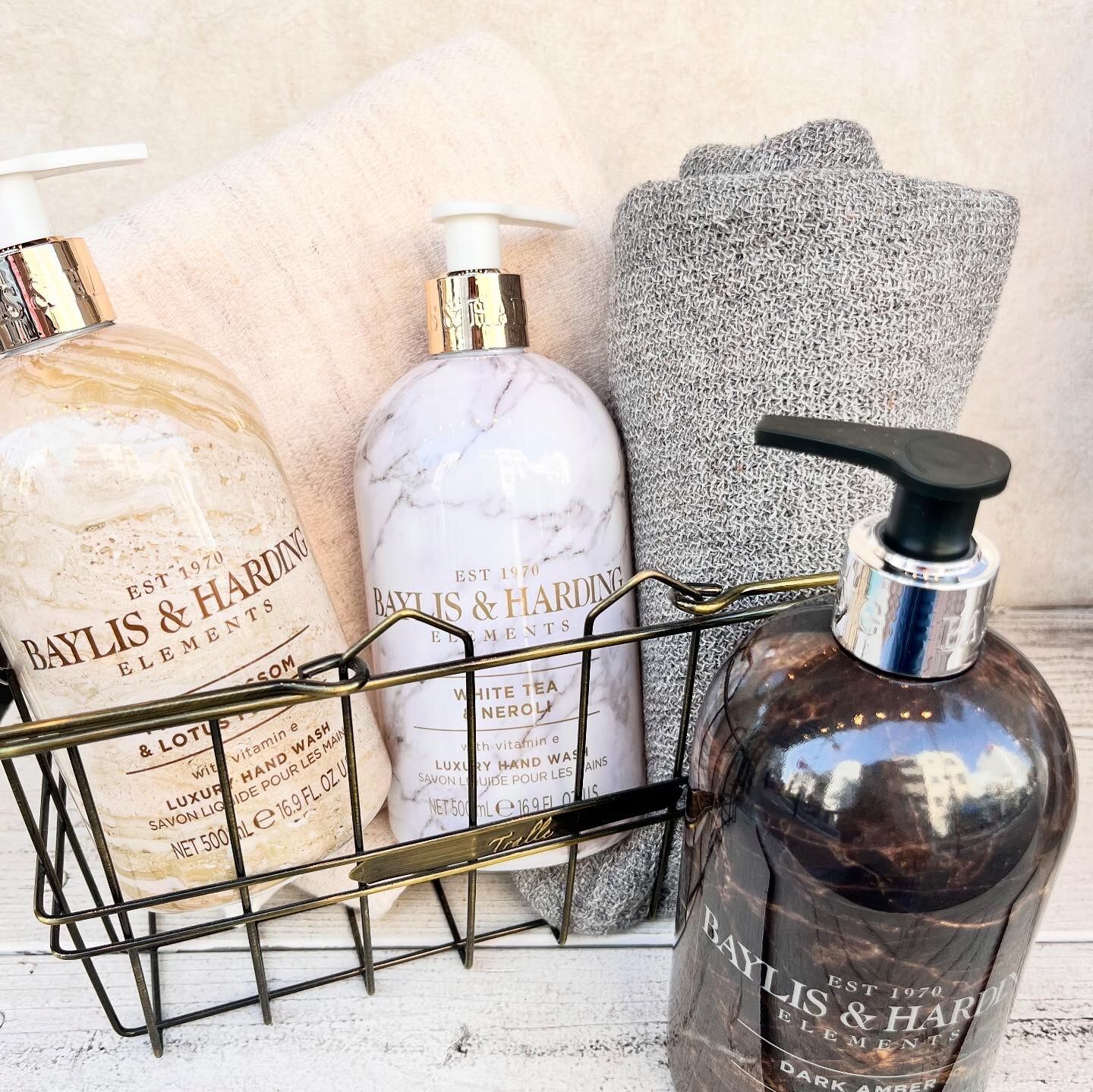 カネヨ石鹸 薬用ハンドソープ 泡ポンプ・液ポンプ兼用 シトラスの香り