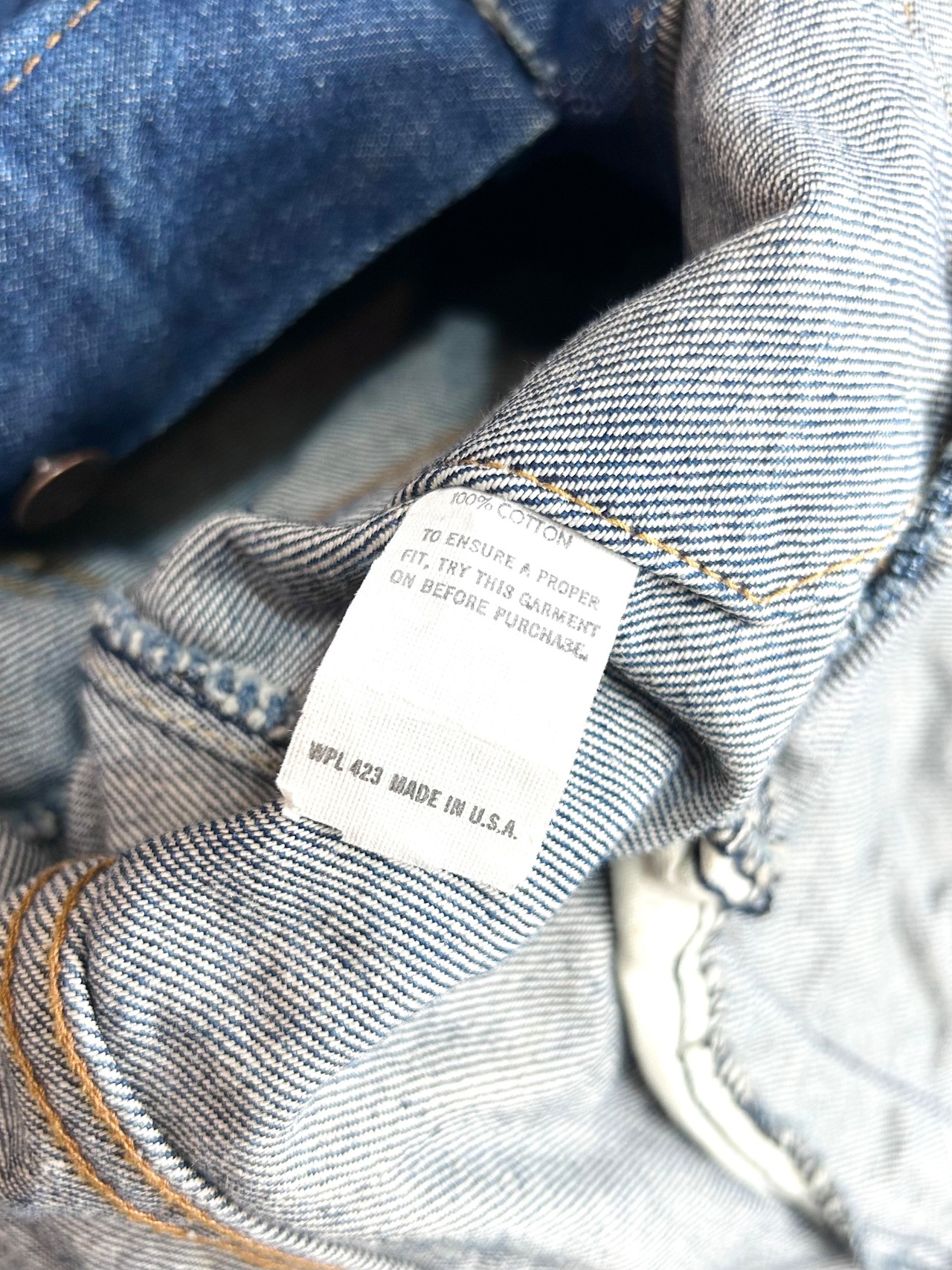 80s Levi’s 70506 DENIM JACKET MADE IN USA Size 42