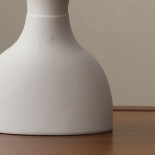 くびれ花瓶 ひょうたん型花瓶 白い花瓶 セラミック花瓶 モダン花瓶 北欧風花瓶 デザイン花瓶 インテリア花瓶 おしゃれ花瓶 陶器花瓶 ホワイトベース アート花瓶