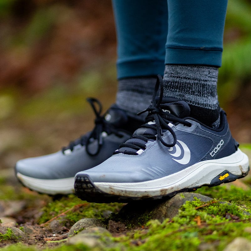 Topo Athletic(トポ アスレチック)MT-5 -Charcoal/Grey Topo Athletic(トポ アスレチック)MT-5 -Charcoal/Grey