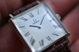 【OMEGA】 1974年製 オメガ 北米限定モデル スクエア型 ホワイトゴールド無垢 ローマンインデックス / Vintagewatch / U.S.limited / 14K WG Cal.625