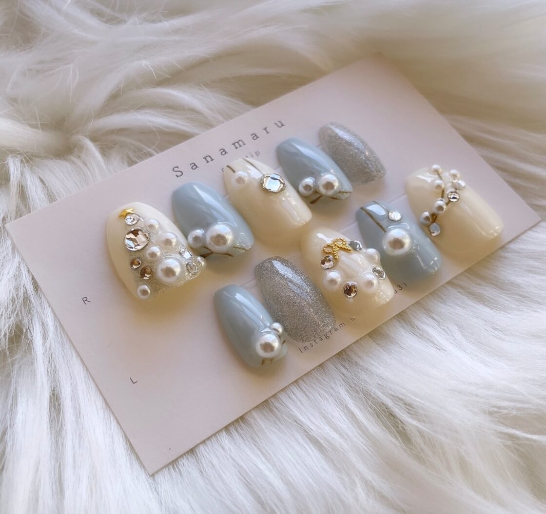 現品ネイルチップ クリスマスネイル 冬ネイル 現品】 星ネイル m098