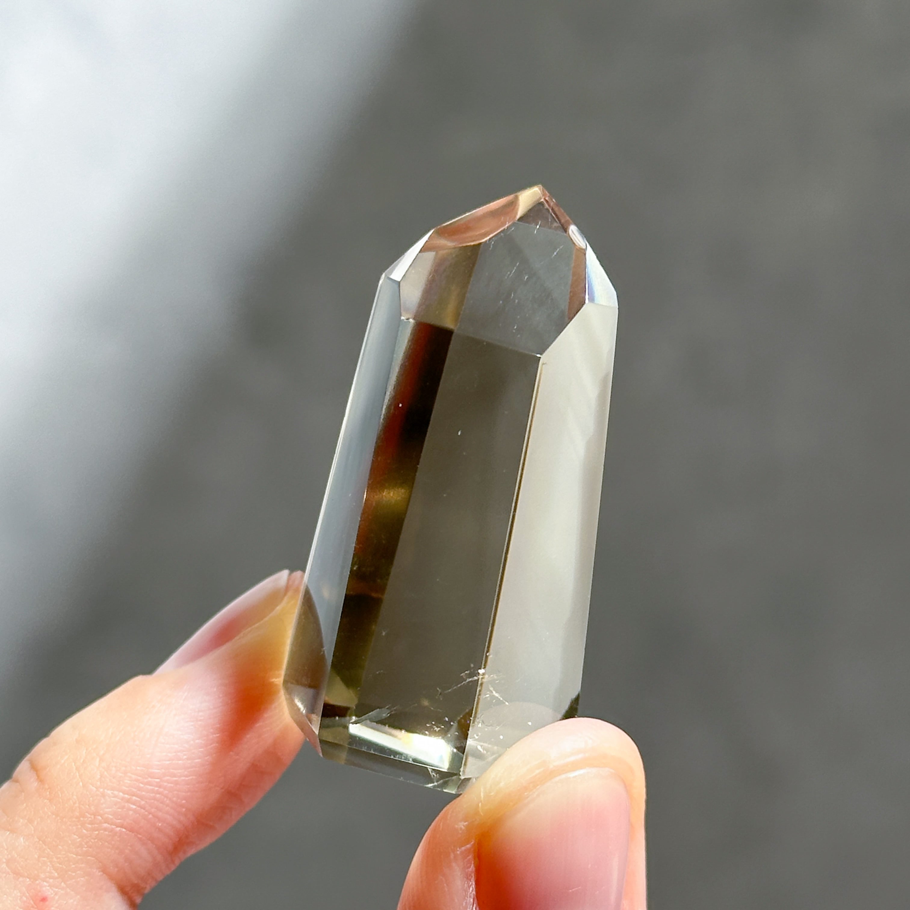 ファントム・透明感◎シトリン（黄水晶） タワー51◇ Citrine