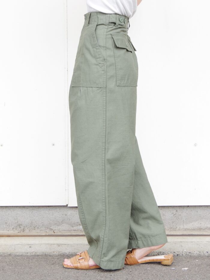 Ungrid (アングリッド) ボリュームベイカーパンツ | MINImal Concept