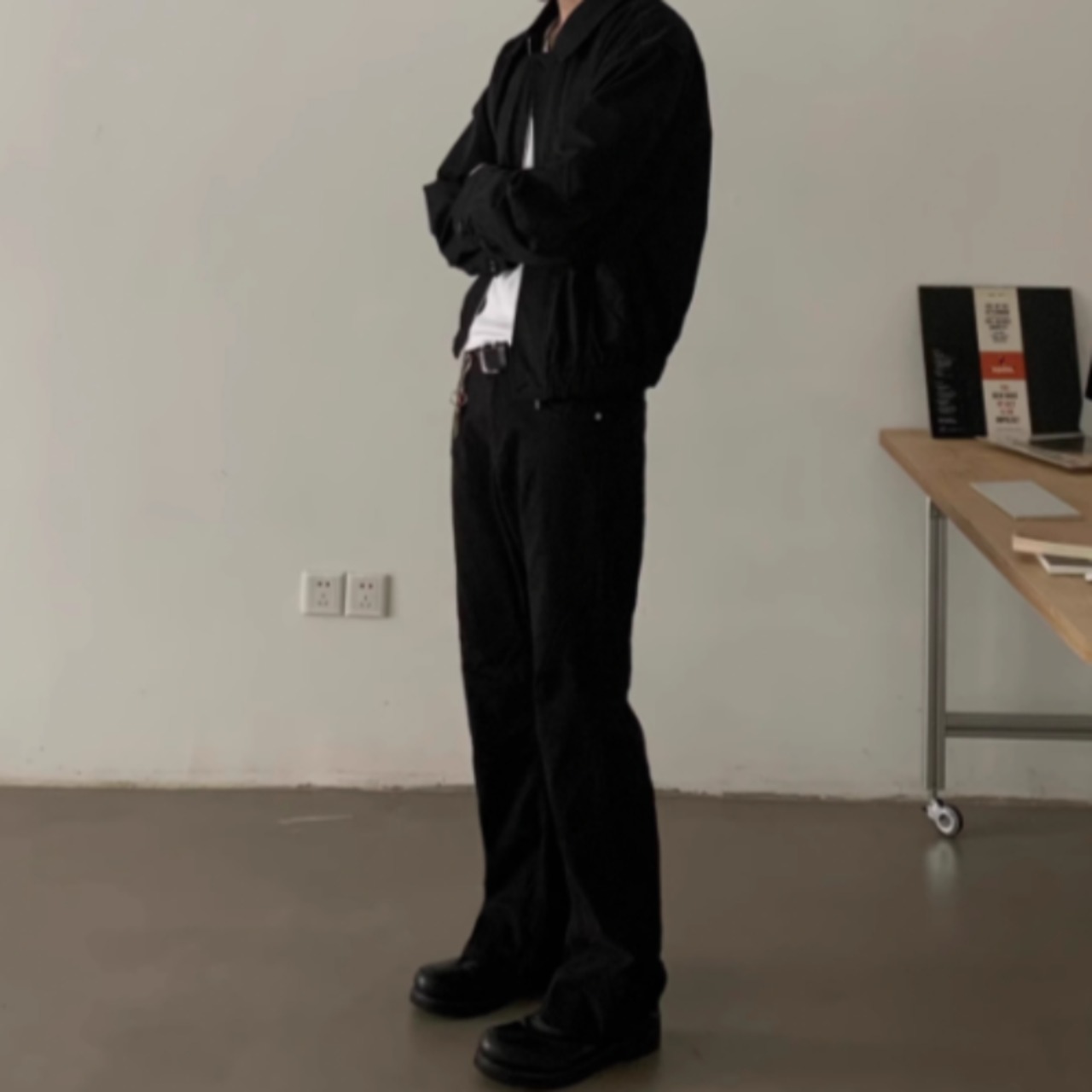 ウォッシュドストレートシンプルパンツ　0885