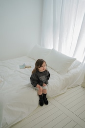 ONU 26/SS Stitch Embroidery T-Shirt