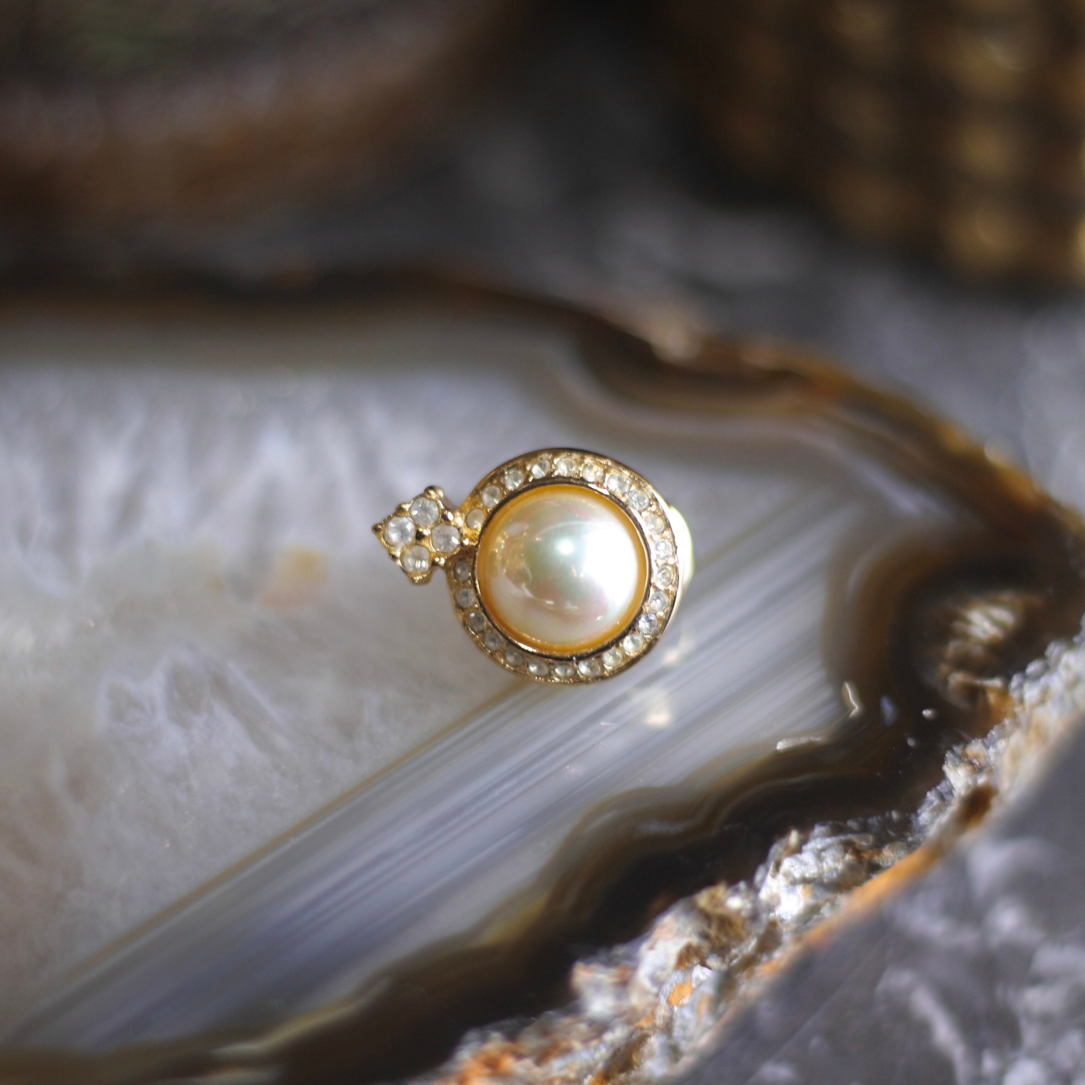 Christian Dior BlJOUX PEARL DESIGN RETRO NECKLACE EARCLIPS SET