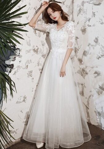 上品！ パーティードレス ホワイト ロング 繊細レース 人気上昇  