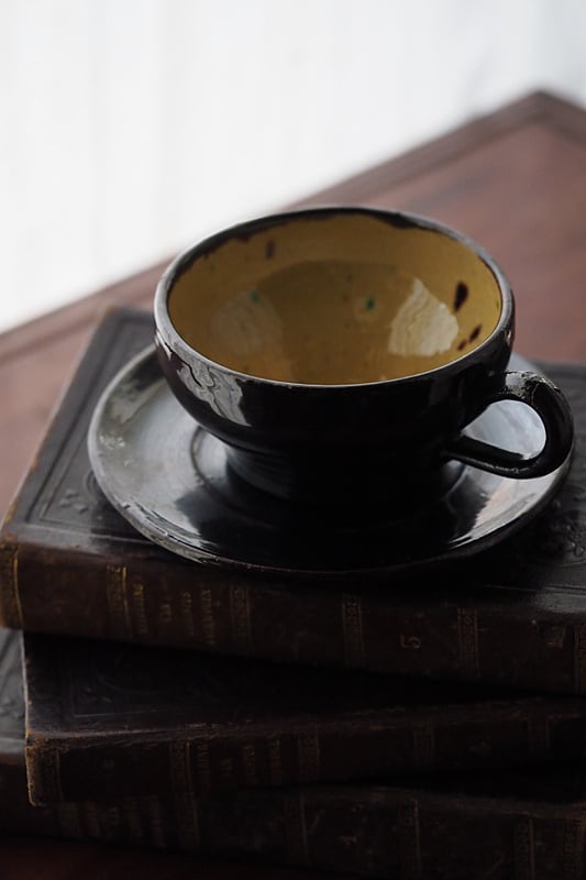 深みの黒 カップ&ソーサーセット-antique cup & saucer set