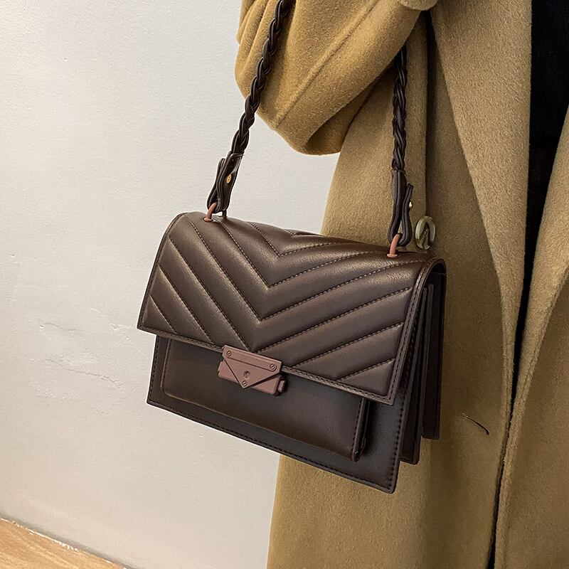 オータムウィンタースタンダードレッド レトロ 秋物 冬物 スクウェア 手作りハンドバック75996553241