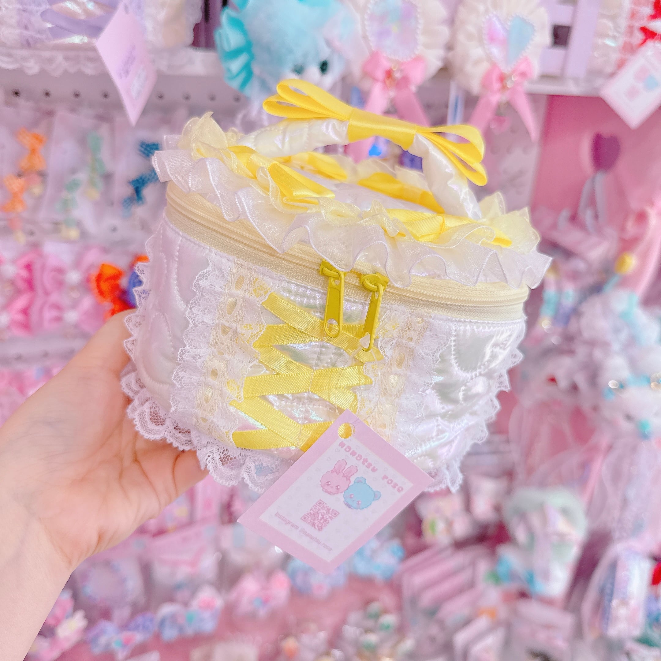 【E7】139-11ケーキポーチ（リボン）