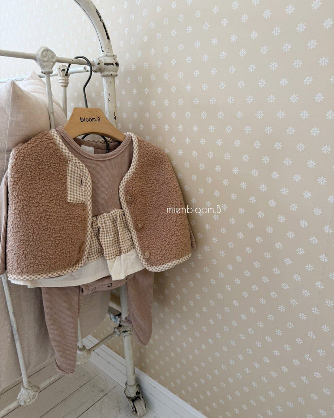 B714【即納】check ribbed rompers
